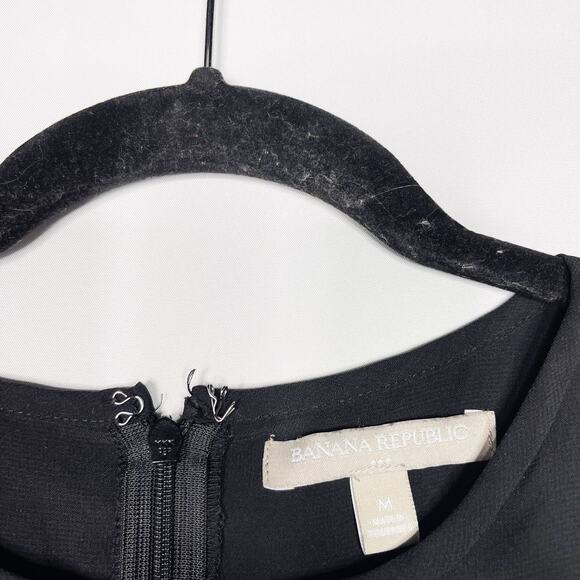 Banana Republic Medium M Black Crew Neck Split Back Layered Tank Top Blouse - Picture 8 of 10